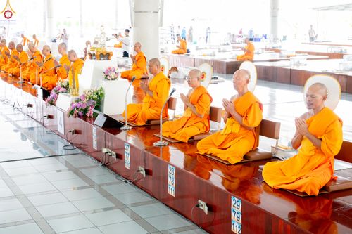 ภาพ No.348501:วันที่ 11 กันยายน พ.ศ.2569 พิธีบุพเปตพลี ครั้งที่ 188 ร่วมอุทิศส่วนกุศล แด่หมู่ญาติผู้ล่วงลับไปแล้ว และเป็นปัจจัยสนับสนุน การเผยแผ่พระพุทธศาสนา ณ หอฉันคุณยายอาจารย์ วัดพระธรรมกาย