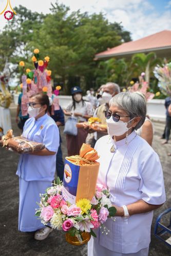 ภาพ No.63847:พิธีทอดกฐินสามัคคีทั่วไทย 5,000 วัด โดยคณะศิษยานุศิษย์วัดพระธรรมกาย น้อมบูชาธรรม 78 ปี หลวงพ่อธัมมชโย  วันอาทิตย์ที่  6  พฤศจิกายน พ.ศ. 2565  ณ วัดลำพญากลาง อ.มวกเหล็ก จ.สระบุรี