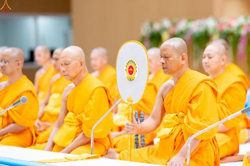 ภาพ No.329007:วันอาทิตย์ที่ 17 พฤษภาคม พ.ศ.2569 พิธีร่วมบุญการศึกษาพระภิกษุสามเณร (หนังสือบาลี นักธรรม ทางก้าวหน้า World-Pec) ณ ห้องแก้วสารพัดนึก 2 วัดพระธรรมกาย