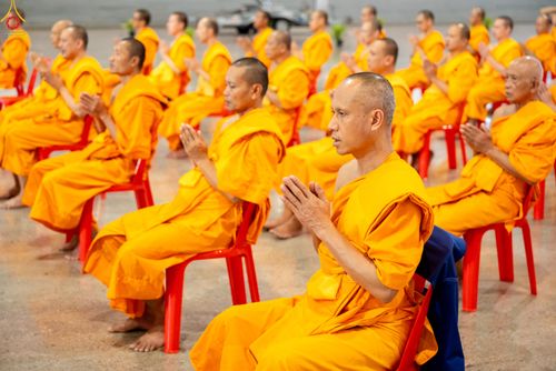 ภาพ No.342727:วันอาทิตย์ที่ 9 สิงหาคม พ.ศ.2569 พิธีจุดเทียนใจ ไฟนิรันดร์ อนันตชัย ณ รัตนบัลลังก์ วัดพระธรรมกาย