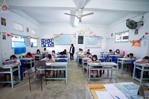 ภาพ No.65198:โครงการตอบปัญหาธรรมะทางก้าวหน้า IMEC (International Morals and Ethics Contest) ครั้งที่ 40 ณ โรงเรียน Djuanda ประเทศอินโดนีเซีย