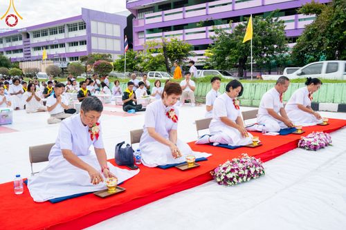 ภาพ No.341172:วันที่ 27 กรกฎาคม พ.ศ. 2569 พิธีตักบาตรพระ 1,000 รูป เมืองพัทลุง  ณ ถนนราเมศวร์ อ.เมือง จ.พัทลุง