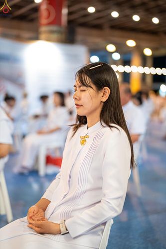 ภาพ No.345907:วันพฤหัสบดีที่ 27 สิงหาคม พ.ศ.2569 พิธีฉลองชัยสวดมนต์บทธัมมจักกัปปวัตตนสูตร 8,657,585,858 จบ ณ มหารัตนวิหารคด วัดพระธรรมกาย