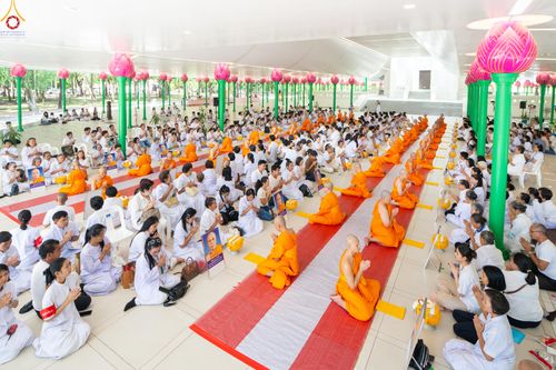 ภาพ No.335342:วันเสาร์ที่ 13 มิถุนายน พ.ศ.2569 พิธีขอบรรพชา , พิธีขอสรณคมน์และศีล , พิธีถวายบาตร , พิธีอุปสมบท โครงการอุปสมบทหมู่ผู้บริหาร รุ่นที่ 16 , โครงการอุปสมบทหมู่ธรรมทายาท  ระดับอุดมศึกษา รุ่นที่ 53 (ภาคฤดูฝน) ณ โบสถ์พระไตรปิฏก วัดพระธรรมกาย
