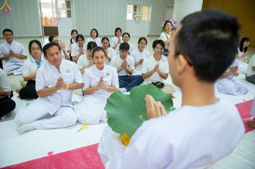 ภาพ No.319286:วันเสาร์ที่ 4 เมษายน พ.ศ.2569 พิธีปลงผมนาคธรรมทายาท โครงการอุปสมบทหมู่ธรรมทายาท ระดับอุดมศึกษา รุ่นที่ 53 ภาคฤดูร้อน ณ มหารัตนวิหารคด 13 วัดพระธรรมกาย