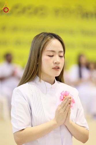 ภาพ No.318324:วันอาทิตย์ต้นเดือนที่ 5 เมษายน พ.ศ.2569 พิธีบูชาข้าวพระ ณ สภาธรรมกายสากล วัดพระธรรมกาย