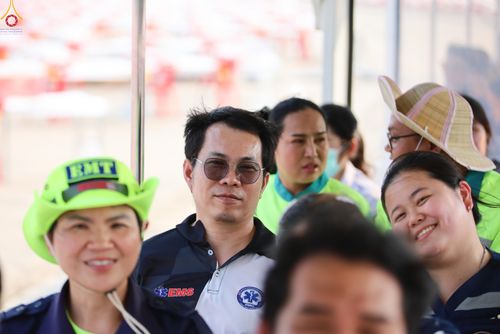 ภาพ No.323241:วันที่ 20 เมษายน พ.ศ.2569 การเตรียมงานของบุคลากรทางการแพทย์ , จุดลงทะเบียนพระสังฆาธิการ , วางกล่องไทยธรรม เพื่องานถวายมหาสังฆทาน 40,000 กว่าวัดทั่วประเทศ วันคุ้มครองโลก 22 เมษายน พ.ศ.2569 วัดพระธรรมกาย