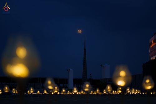 ภาพ No.81792:พิธีจุดวิสาขประทีปและเวียนประทักษิณ เนื่องในวันวิสาขบูชา วันเสาร์ที่ 3 มิถุนายน 2566 ณ ลานธรรมพระมหาธรรมกายเจดีย์ วัดพระธรรมกาย จ.ปทุมธานี