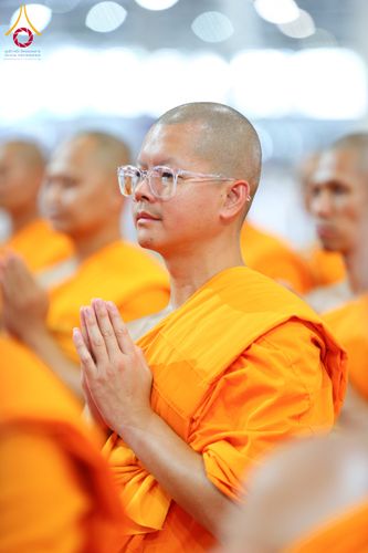 ภาพ No.308701:วันที่ 1 กุมภาพันธ์ พ.ศ. 2569 พิธีรับประกาศนียบัตร และพระของขวัญพระธรรมยาตรา ณ สภาธรรมกายสากล วัดพระธรรมกาย จ.ปทุมธานี