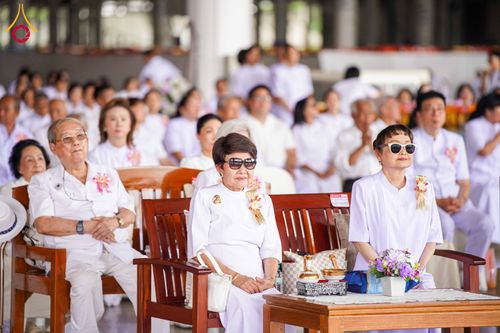 ภาพ No.316499:วันอาทิตย์ที่ 29 มีนาคม พ.ศ. 2569 พิธีทอดผ้าบังสุกุลและพิธีชำระร่าง โยมพ่อณรงค์ จินตมากุล  สิริอายุ 99 ปี 11 เดือน โยมบิดา พระครูปลัดรัตนวีรวัฒน์ (รังสฤษดิ์ อิทฺธิจินตโก) ที่ปรึกษาเจ้าคณะจังหวัดปทุมธานี เจ้าอาวาสวัดพระธรรมกาย  ณ ฌาปนสถานชั่วคราว ทางเข้า 