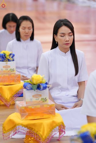 ภาพ No.343581:วันที่ 16 สิงหาคม พ.ศ.2569 พิธีถวายคิลานเภสัช และอุปกรณ์ทางการแพทย์ ณ ห้องแก้วสารพัดนึก2 วัดพระธรรมกาย