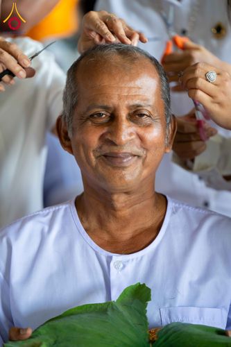 ภาพ No.339775:วันที่ 19 กรกฎาคม พ.ศ.2569 พิธีตัดปอยผม โครงการบวชพระนานาชาติ AEC และ WAB รุ่นที่ 10 THE AEC & INTERNATIONAL ORDINATION PROGRAM ณ มหารัตนวิหารคด 30 วัดพระธรรมกาย ปทุมธานี