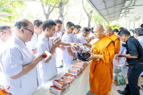 ภาพ No.335950:วันพุธที่ 17 มิถุนายน พ.ศ.2569 พิธีบำเพ็ญกุศลทักษิณานุปทานสัตตมวาร (ครบ 7 วัน) อุทิศถวายพระกุศล แด่สมเด็จพระเจ้าลูกเธอ เจ้าฟ้ากรมหลวงราชสาริณีสิริพัชร มหาวัชรราชธิดา ณ วัดพระธรรมกาย จังหวัดปทุมธานี