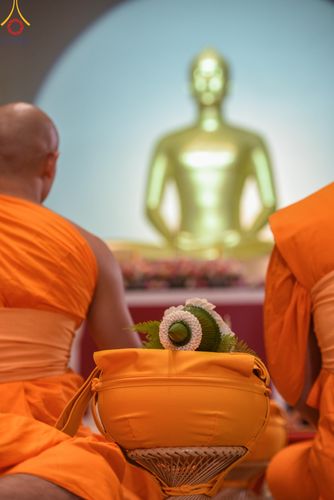 ภาพ No.137794:พิธีอุปสมบทสามเณรอุทิศชีวิต 11 รูป วันวิสาขบูชา พุธที่ 22 พฤษภาคม พ.ศ.2567 ณ อุโบสถ วัดพระธรรมกาย