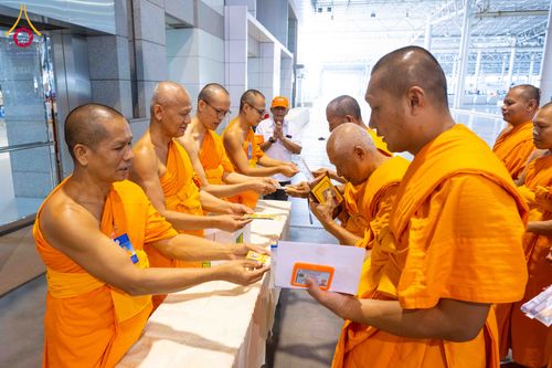 ภาพ No.309443:วันที่ 12 กุมภาพันธ์ พ.ศ. 2569 การสอบบาลีสนามหลวง ประจำปี 2569 ประโยค 1-2, ป.ธ.3/ ประโยค บ.ศ.1-2, บ.ศ.3 ณ สนามสอบประจำจังหวัดปทุมธานี แห่งที่ 2  วัดพระธรรมกาย อ.คลองหลวง จ.ปทุมธานี