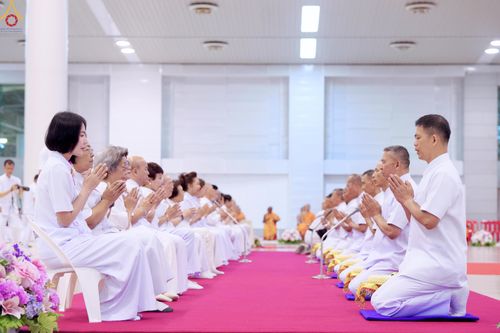 ภาพ No.327053:วันอาทิตย์ที่ 3 พฤษภาคม พ.ศ.2569 พิธีขอขมาอุบาสกบวชอุทิศชีวิต ณ ห้องแก้วสารพัดนึก 1 วัดพระธรรมกาย