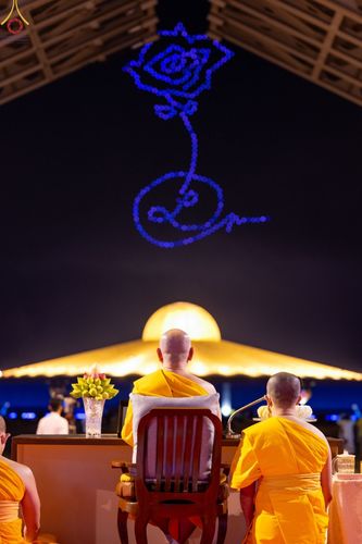 ภาพ No.68647:พิธีสวดมนต์ข้ามปี วันที่ 31 ธันวาคม พ.ศ. 2565 ณ มหารัตนวิหารคด วัดพระธรรมกาย จ.ปทุมธานี