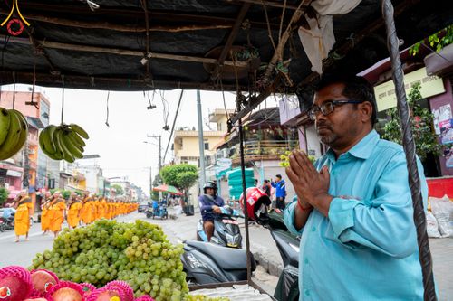 ภาพ No.317044:วันเสาร์ที่ 28 มีนาคม พ.ศ.2569 ธรรมยาตราจาริก ณ ซุ้มประตูลุมพินีเกต(Lumbini Gate) ประเทศเนปาล