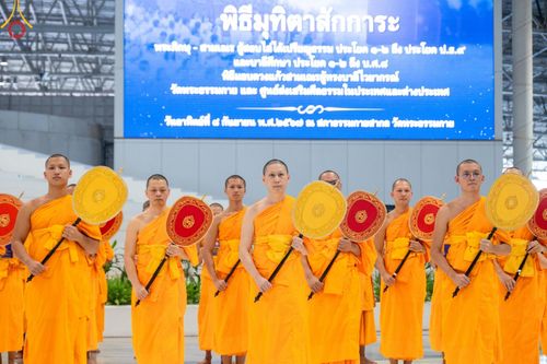 ภาพ No.153285:พิธีมุทิตาสักการะ พระภิกษุ-สามเณร ผู้สอบไล่ได้เปรียญธรรม ประโยค 1-2 ถึงประโยค ป.ธ.9 และบาลีศึกษา ประโยค1-2 ถึง บ.ศ.9 , พิธีมอบดวงแก้วสามเณรผู้ทรงบาลีไวยากรณ์ วัดพระธรรมกาย และ ศูนย์ส่งเสริมศีลธรรมในประเทศและต่างประเทศ วันอาทิตย์ที่ 8 กันยายน พ.ศ.2567