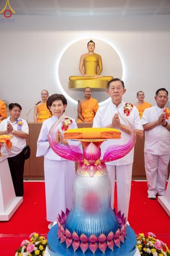 ภาพ No.148675:พิธีบุพเปตพลี, พิธีทอดผ้าป่า, พิธีไถ่ชีวิตโค 80 ตัว ให้ชีวิตสัตว์เป็นทาน ณ ศูนย์ปฎิบัติธรรมภาคใต้ อ.บางกล่ำ จ.สงขลา วันเสาร์ที่ 10 สิงหาคม พ.ศ. 2567