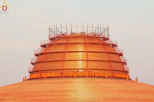 ภาพ No.194585:พิธีปฐมเริ่มสุวรรณรังสรรค์มหาธรรมกายเจดีย์ วันจันทร์ที่ 13 มกราคม พ.ศ. 2568 ณ มหาธรรมกายเจดีย์ วัดพระธรรมกาย จ.ปทุมธานี