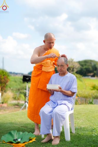 ภาพ No.147516:พิธีตัดปอยผม ขอขมา มอบบาตร ผ้าไตร โครงการปฐมอุปสมบท สมโภชอุโบสถ บูชาธรรม 80 ปี หลวงพ่อธัมมชโย ณ วัดพระธรรมกายโทชิหงิ ประเทศญี่ปุ่น วันพฤหัสบดีที่ 8 สิงหาคม พ.ศ. 2567