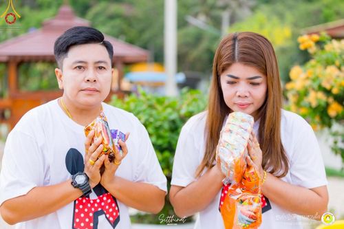 ภาพ No.222237:วันที่ 26-27 เมษายน พ.ศ. 2568 ศูนย์ปฏิบัติธรรมสวนผึ้ง ร่วมกับ ธุดงค์คสถานประจวบคีรีขันธ์ และวัดอ่าวน้อย  จัดกิจกรรมเดินธรรมยาตรา ตักบาตรข้าวสารอาหารแห้ง และจุดประทีปถวายเป็นพุทธบูชา ณ วัดอ่าวน้อย จ.ประจวบคีรีขันธ์