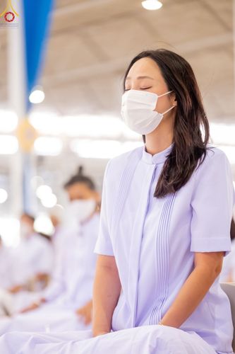 ภาพ No.86928:พิธีตักบาตร , พิธีบูชาข้าวพระ , พิธีจุดเทียนใจ ไฟนิรันดร์ อนันตชัย ในวันอาทิตย์ต้นเดือน 3 กันยายน พ.ศ. 2566 ณ วัดพระธรรมกาย