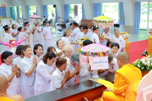 ภาพ No.233466:วันอาทิตย์ที่ 13 กรกฎาคม พ.ศ. 2568 พิธีทอดผ้าป่าสามัคคี "สร้างบ้านพักผู้ปฏิบัติธรรม" ณ ศูนย์ปฏิบัติธรรมจังหวัดระยอง(บ้านช่องลม)