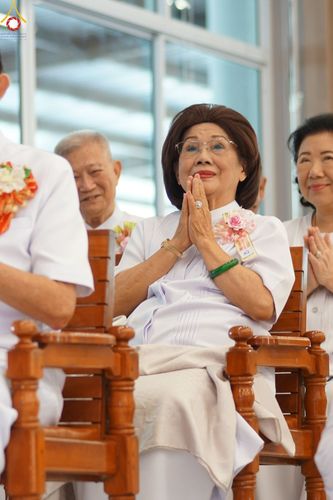 ภาพ No.128947:พิธีทอดผ้าป่าฉลองมหารัตนเจดีย์สิริปทุมสวรรค์ ณ ศูนย์ปฏิบัติธรรมภาคใต้ อ.บางกล่ำ จ.สงขลา วันที่ 10 มีนาคม พ.ศ. 2567