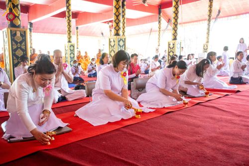 ภาพ No.205109:พิธีทอดผ้าป่าทำนุบำรุงศาสนสถาน ณ วัดบ่อทอง ตำบลคูขวาง อำเภอลาดหลุมแก้ว จังหวัดปทุมธานี ในโครงการธรรมยาตรา กตัญญูบูชา มหาปูชนียาจารย์ พระมงคลเทพมุนี(สด จนฺทสโร) พระผู้ปราบมาร อนุสรณ์สถาน 7 แห่ง ปีที่ 13 วันที่ 30 มกราคม พ.ศ. 2568 