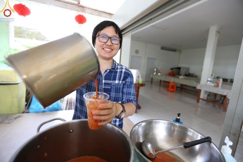 ภาพ No.127540:V.31 ทุ่มเทเพื่อบางกล่ำ การเตรียมงานของเจ้าหน้าที่หน่วยงานต่างๆ  เพื่องานธรรมยาตราอัญเชิญพระบรมสารีริกธาตุ ประดิษฐาน ณ มหารัตนเจดีย์สิริปทุมสวรรค์ (เจดีย์อริยพุทธะ 5 พระองค์) ณ ศูนย์ปฏิบัติธรรมภาคใต้ อ.บางกล่ำ จ.สงขลา ระหว่างวันที่ 9-10 มีนาคม พ.ศ. 2567