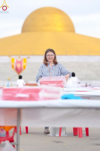 ภาพ No.219163:วันที่ 19-21 เมษายน พ.ศ. 2568 การเตรียมงานในลานธรรม , วิหารคด เพื่องานวันคุ้มครองโลก 22 เมษายน พ.ศ. 2568