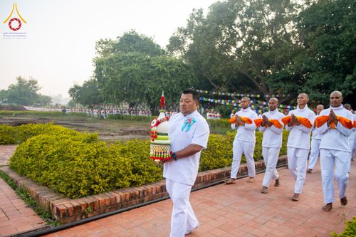 ภาพ No.210073:วันอังคารที่ 4 มีนาคม พ.ศ. 2568 พิธีบรรพชาสามเณรเนปาล 500 รูป ณ ลุมพินี ประเทศเนปาล