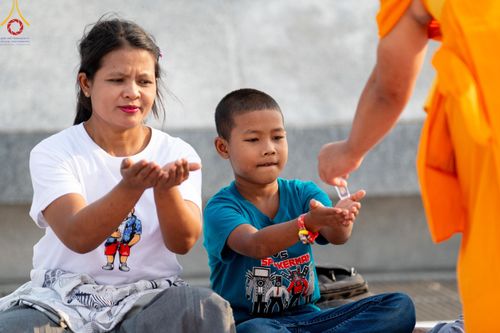 ภาพ No.120228:พิธีต้อนรับพระธรรมยาตรา ในโครงการธรรมยาตรา กตัญญูบูชา มหาปูชนียาจารย์ พระมงคลเทพมุนี(สด จนฺทสโร) พระผู้ปราบมาร อนุสรณ์สถาน 7 แห่ง ปีที่ 12 วันที่ 28 มกราคม พ.ศ. 2567 ณ วัดพระธรรมกาย จ.ปทุมธานี