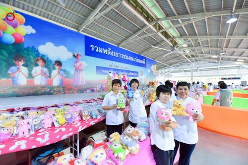 ภาพ No.214208:วันอังคารที่ 1 เมษายน พ.ศ. 2568  “วันคล้ายวันสถาปนากระทรวงศึกษาธิการ ครบรอบ 133 ปี จ.ปทุมธานี ณ วัดพระธรรมกาย”