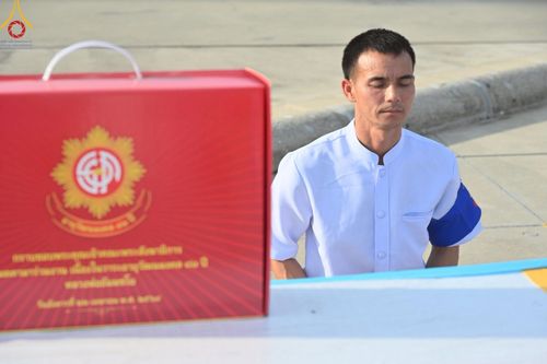 ภาพ No.221773:วันอังคารที่ 22 เมษายน พ.ศ. 2568 ภาพพิธีถวายมหาสังฆทานคณะสงฆ์ 40,000 กว่าวัดทั่วประเทศ เนื่องในวันคุ้มครองโลก ชุดที่ 2 (ปลื้มให้สมการรอคอย) ณ ลานธรรมพระมหาธรรมกายเจดีย์ วัดพระธรรมกาย