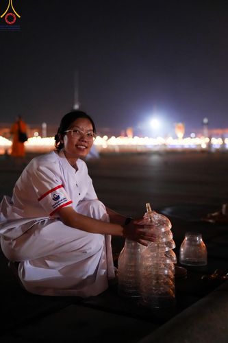 ภาพ No.125576:V.27 มาฆะ สาธุ  การรับบุญเตรียมงาน ปฎิบัติงาน เก็บงาน ของเจ้าหน้าที่หน่วยงานต่างๆ เพื่อวันมาฆบูชา วันเสาร์ที่ 24 กุมภาพันธ์  พ.ศ. 2567 ณ วัดพระธรรมกาย จ.ปทุมธานี