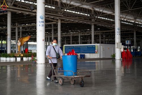 ภาพ No.58438:V.41 เทหมดใจ  ลุยต่อไป ร้อยซาวปี การเตรียมงาน การปฏิบัติงาน และการเก็บงาน ของเจ้าหน้าที่หน่วยงานต่างๆ เพื่อพิธีฉลองอายุวัฒนมงคล 80 ปี หลวงพ่อธัมมชโย และรับถวายมหาสังฆทาน 10,000 กว่าวัดทั่วประเทศ ในวันคุ้มครองโลก จันทร์ที่ 22 เมษายน พ.ศ. 2567