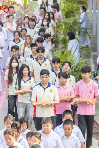 ภาพ No.298782:วันที่ 20 มกราคม พ.ศ. 2569 พิธีทอดผ้าป่าทำนุบำรุงศาสนสถาน ณ วัดลำพญา อ.บางเลน จ.นครปฐม ในโครงการธรรมยาตรา กตัญญูบูชา มหาปูชนียาจารย์ พระมงคลเทพมุนี(สด จนฺทสโร) พระผู้ปราบมาร อนุสรณ์สถาน 7 แห่ง ปีที่ 14