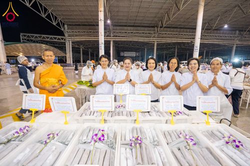 ภาพ No.306171:วันที่ 30 มกราคม พ.ศ. 2569 พิธีถวายภัตตาหารเป็นสังฆทาน แด่พระธรรมยาตรา ณ วัดพระธรรมกาย  จังหวัดปทุมธานี ในโครงการธรรมยาตรา กตัญญูบูชา มหาปูชนียาจารย์ พระมงคลเทพมุนี(สด จนฺทสโร) พระผู้ปราบมาร อนุสรณ์สถาน 7 แห่ง ปีที่ 14