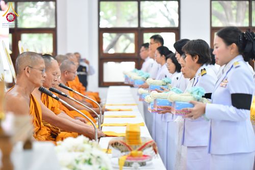 ภาพ No.280715:วันศุกร์ที่ 12 ธันวาคม พ.ศ.2568 พิธีบำเพ็ญกุศลปัญญาสมวาร (50 วัน) อุทิศถวายพระราชกุศลแด่ “พระพันปีหลวง” ณ วัดพระธรรมกาย