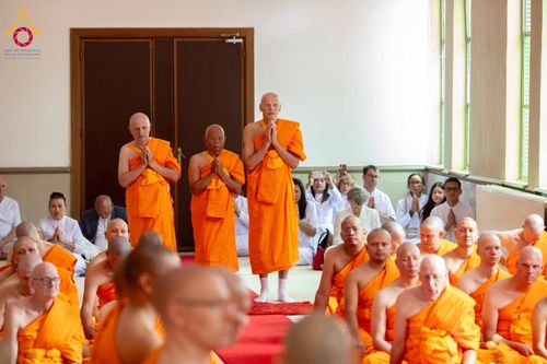 ภาพ No.336826:วันที่ 14 มิถุนายน พ.ศ. 2569 พิธีอุปสมบทธรรมทายาท นานาชาติยุโรปรุ่นที่ 11 เบลเยียม