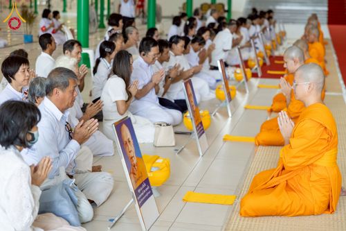 ภาพ No.256299:วันที่ 4 ตุลาคม พ.ศ. 2568 พิธีบรรพชาอุปสมบท  โครงการอุปสมบทหมู่บูชาธรรม 141 ปี  พระมงคลเทพมุนี (สด จนฺทสโร) ณ โบสถ์พระไตรปิฏก วัดพระธรรมกาย จ.ปทุมธานี