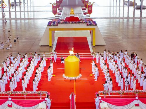 ภาพ No.246283:วันอาทิตย์ที่ 14 กันยายน พ.ศ. 2568 งานบุญวันอาทิตย์ พิธีจุดเทียนใจ ไฟนิรันด์ อนันตชัย ณ วัดพระธรรมกาย จ.ปทุมธานี