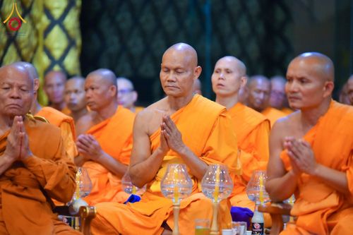 ภาพ No.210781:วันพฤหัสบดีที่ 13 มีนาคม พ.ศ. 2568  สมโภชพระประธานอุโบสถวัดป่าอุบลแก้ว จังหวัดอุบลราชธานี