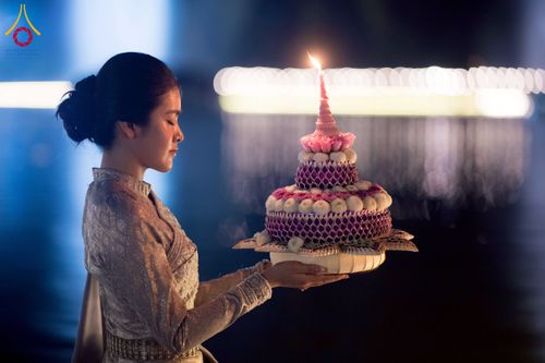 ภาพ No.266443:วันพุธที่ 5 พฤศจิกายน พ.ศ. 2568 (วันพระ ขึ้น 15 ค่ำ เดือน 12) พิธีลอยกระทงธรรม  ณ สระมหาเศรษฐีทะเลบุญ มหาวิหารพระมงคลเทพมุนี วัดพระธรรมกาย จ.ปทุมธานี