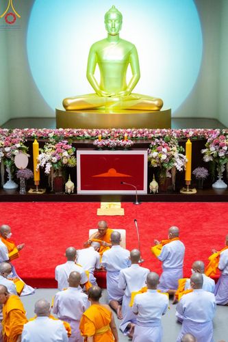 ภาพ No.141447:พิธีบรรพชาอุปสมบท โครงการอุปสมบทหมู่รุ่นผู้บริหาร รุ่นที่ 14 โครงการอุปสมบทหมู่ธรรมทายาท ระดับอุดมศึกษา รุ่นที่ 51 ภาคฤดูฝน ณ โบสถ์พระไตรปิฎก วัดพระธรรมกาย ในวันเสาร์ที่ 15 มิถุนายน พ.ศ. 2567