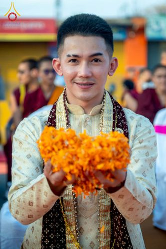 ภาพ No.213014:วันที่ 14 - 15 มีนาคม พ.ศ. 2568 คณะสงฆ์และสามเณรเดินธรรมยาตรา ในโครงการบวชสามเณรเนปาล 500 รูป ไปยังสถานที่รอบมายาเทวีและลุมพินีเกรด ณ ลุมพินี ประเทศเนปาล