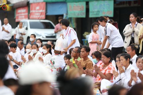 ภาพ No.126885:V.30 เต็มที่ เพื่อโคราช การเตรียมงาน ปฏิบัติงาน และเก็บงาน ของเจ้าหน้าที่หน่วยงานต่างๆ ทุกภาคส่วน เพื่อพิธีทำบุญเมืองนครราชสีมา ฉลอง 556 ปี ตักบาตรพระ 10,000 รูป ในวันเสาร์ที่ 2 มีนาคม พ.ศ.2567 ณ อนุสาวรีย์ท้าวสุรนารี จ.นครราชสีมา จัดโดย คณะสงฆ์จังหวัดนค